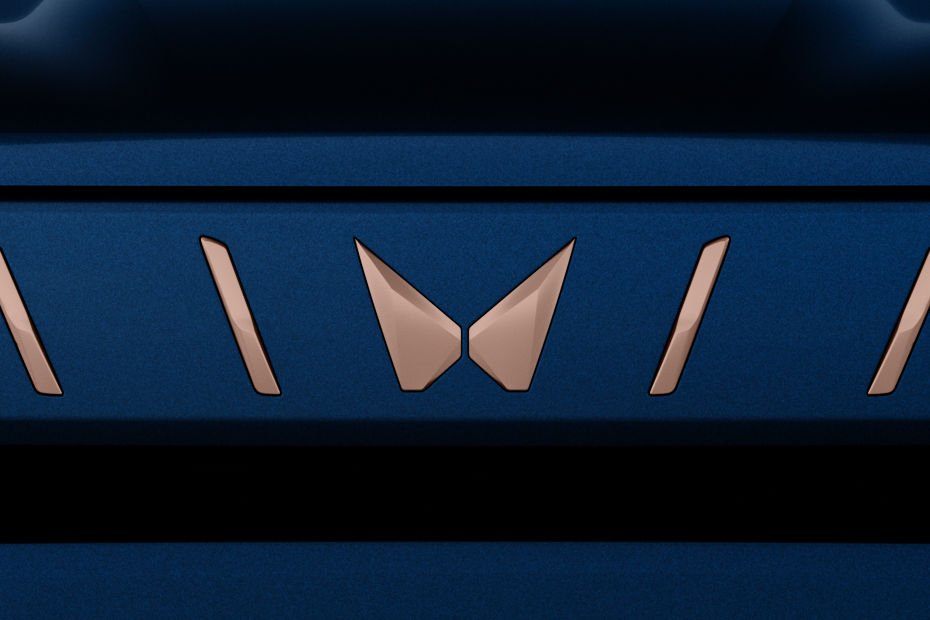 XUV 3XO Gallery Image