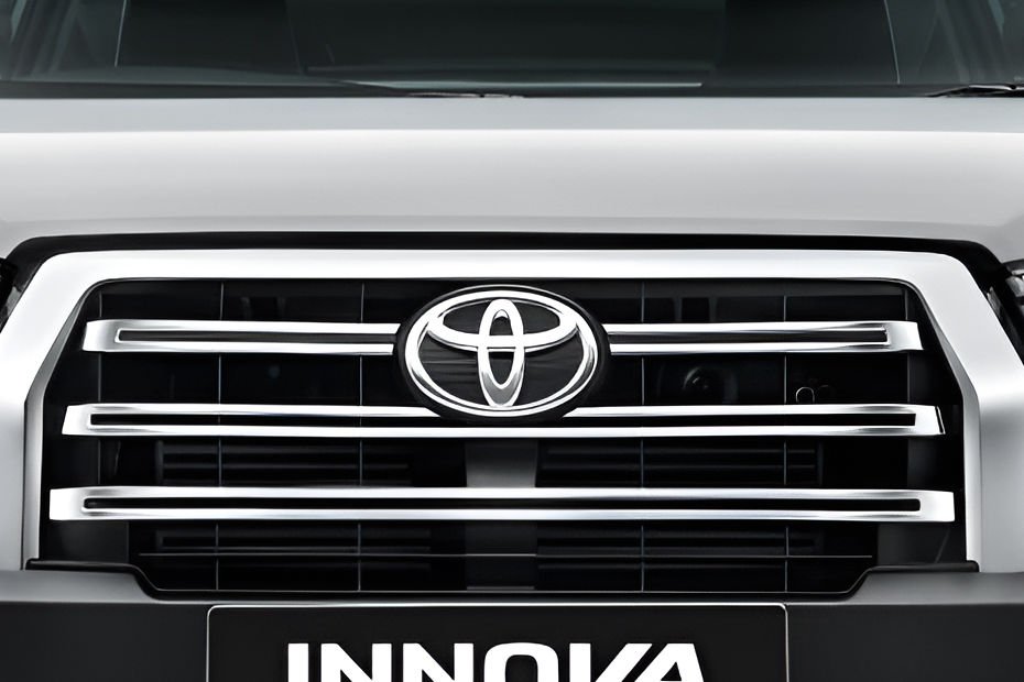 Innova Crysta Gallery Image