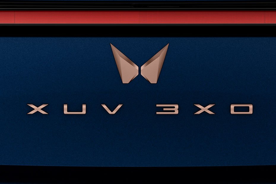 XUV 3XO Gallery Image