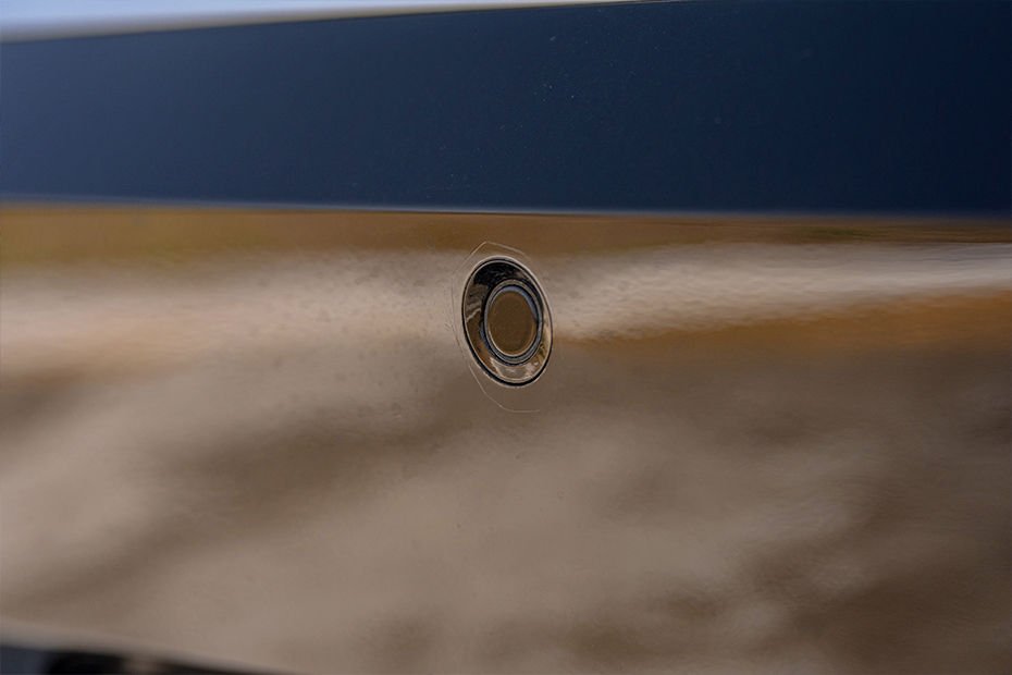 XEV 9S Gallery Image