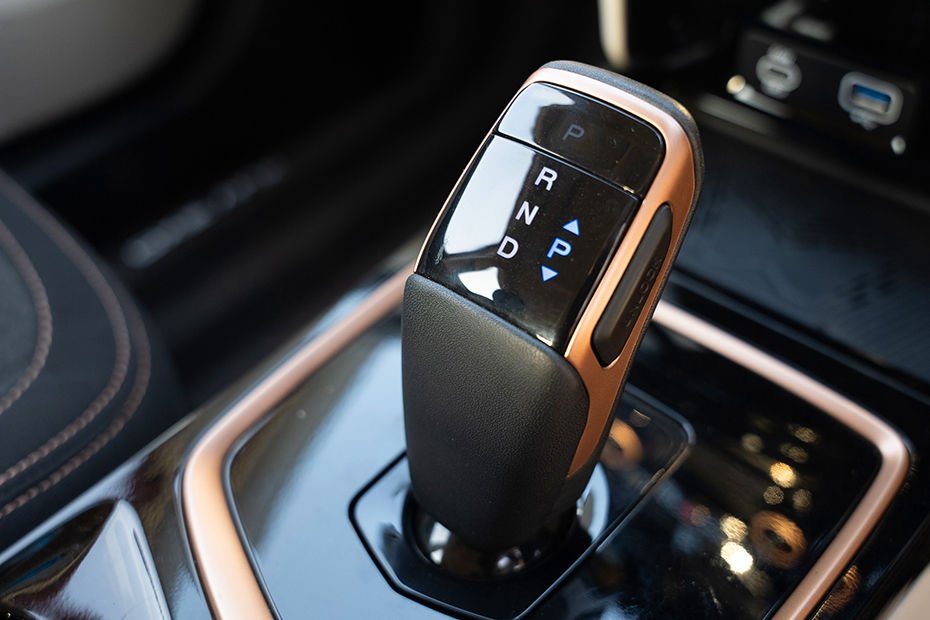 XUV 3XO Gallery Image
