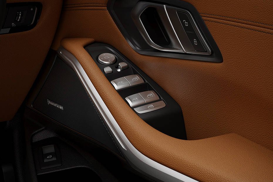 3 Series Long Wheelbase Gallery Image