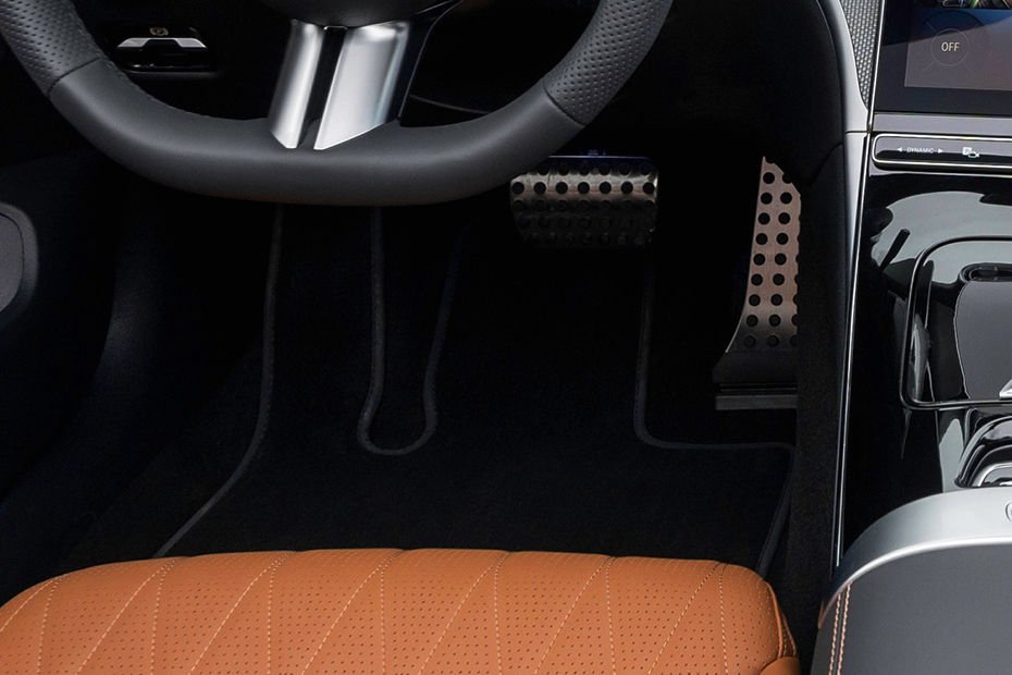 CLE Cabriolet Gallery Image