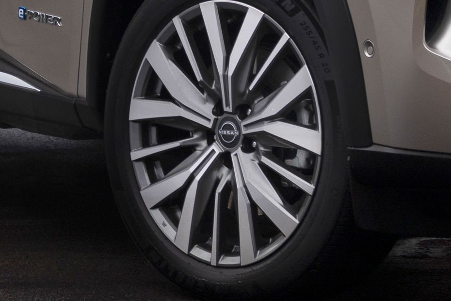 X-Trail Gallery Image