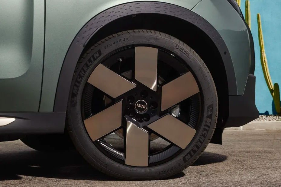 Countryman Electric Gallery Image