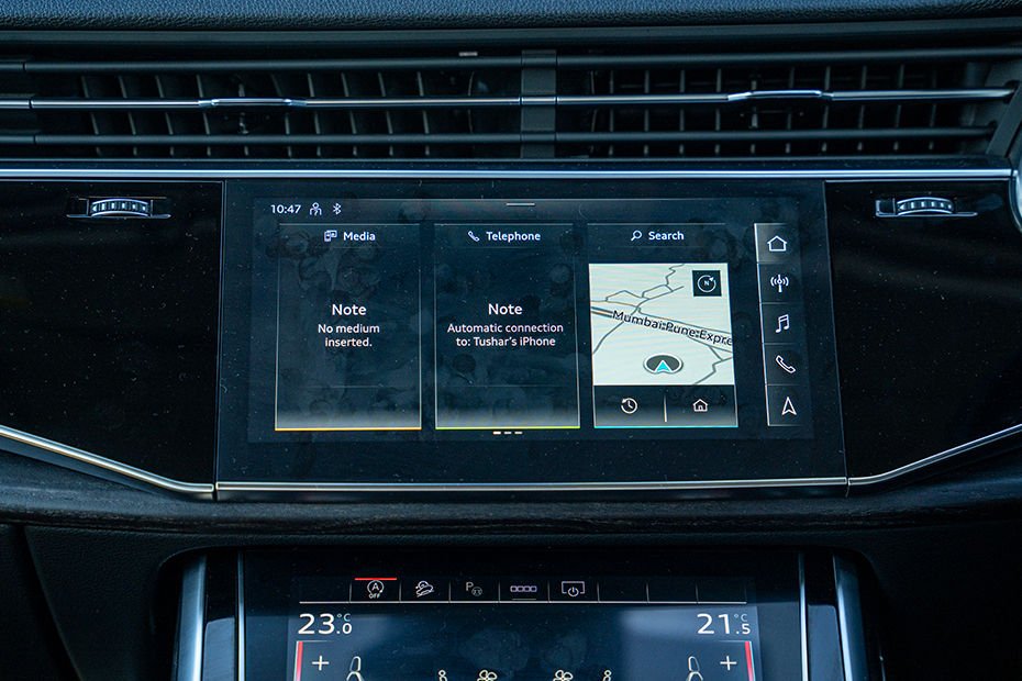 Q7 Gallery Image