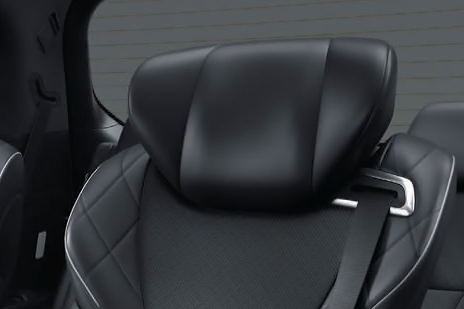 Vellfire Gallery Image
