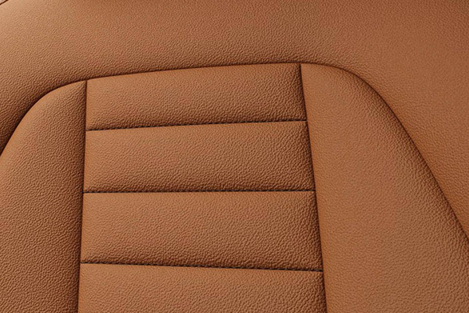 3 Series Long Wheelbase Gallery Image