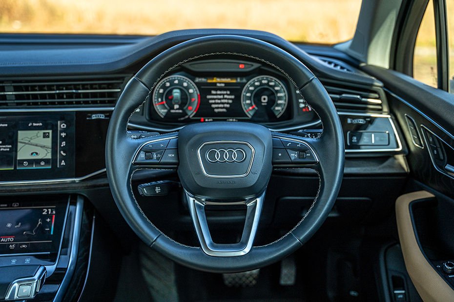 Q7 Gallery Image