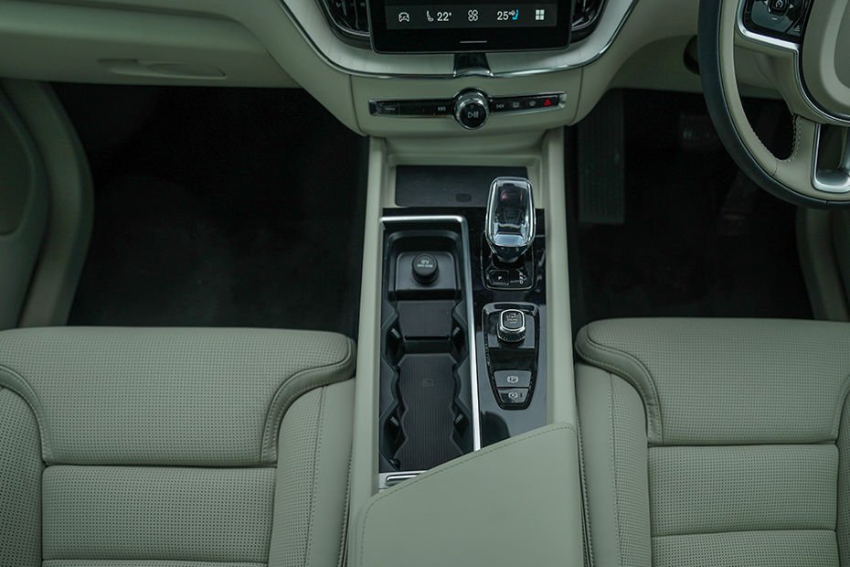 XC60 Gallery Image