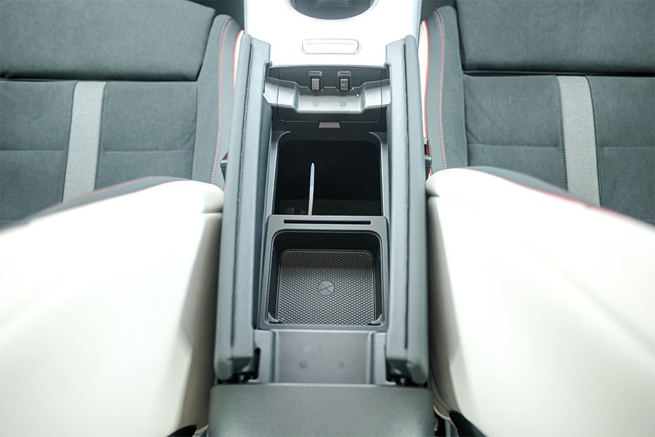 CLA Electric Gallery Image
